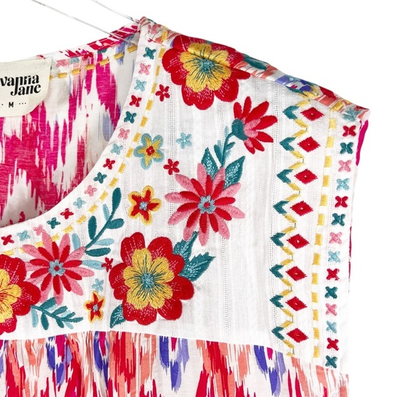 SAVANNA JANE Short Sleeve Embroidered Floral Bohemian Style Blouse Size Medium - Picture 2 of 8